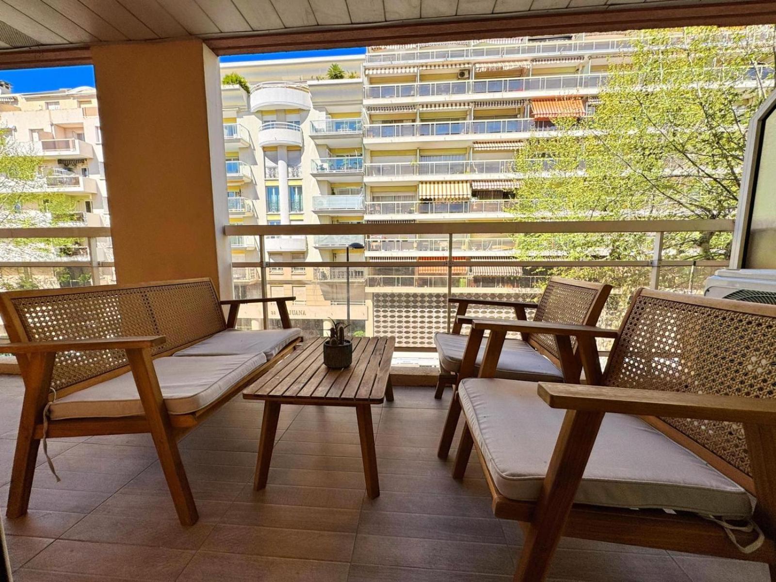Villa D'Este - Apt 4 Prs - Clim - 300M Plage - Piscine-Parking En Option Жуан-ле-Пен Экстерьер фото
